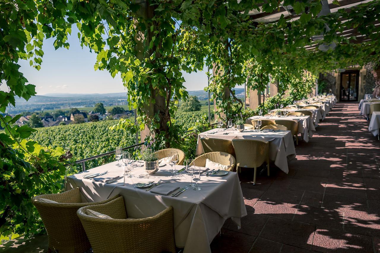 Relais & Chateaux Hotel Burg Schwarzenstein Geisenheim Esterno foto